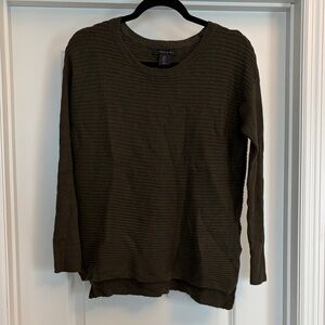 Tahari Green Sweater